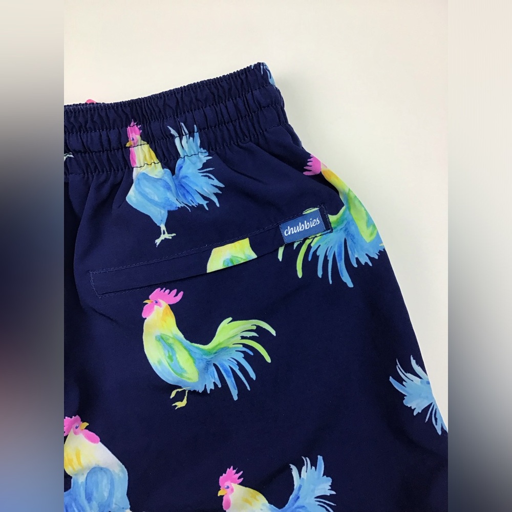 Chubbies Rooster pattern swim shorts men’s medium blue - Picture 4 of 5